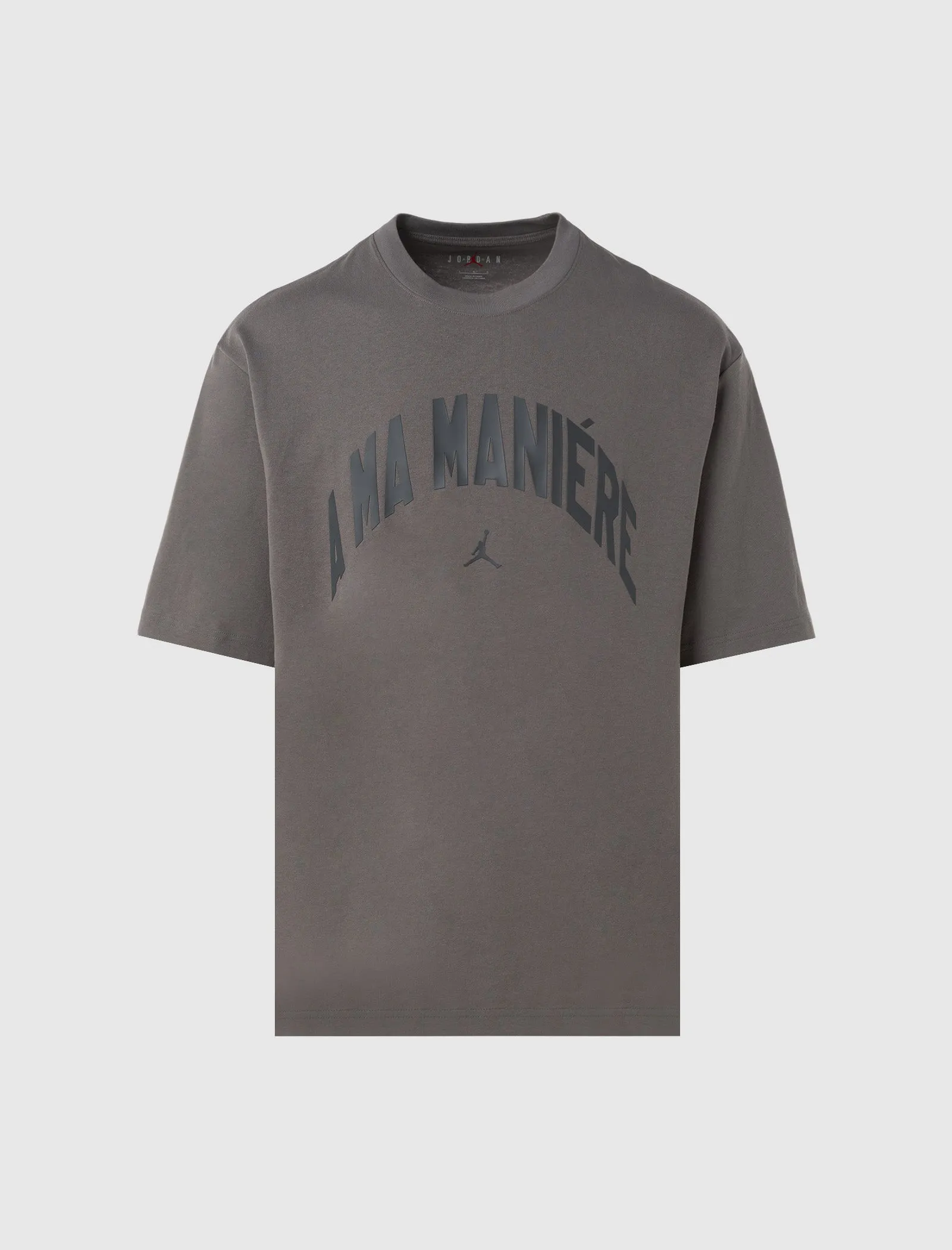 Ein A MA MANIÉRE T-Shirt