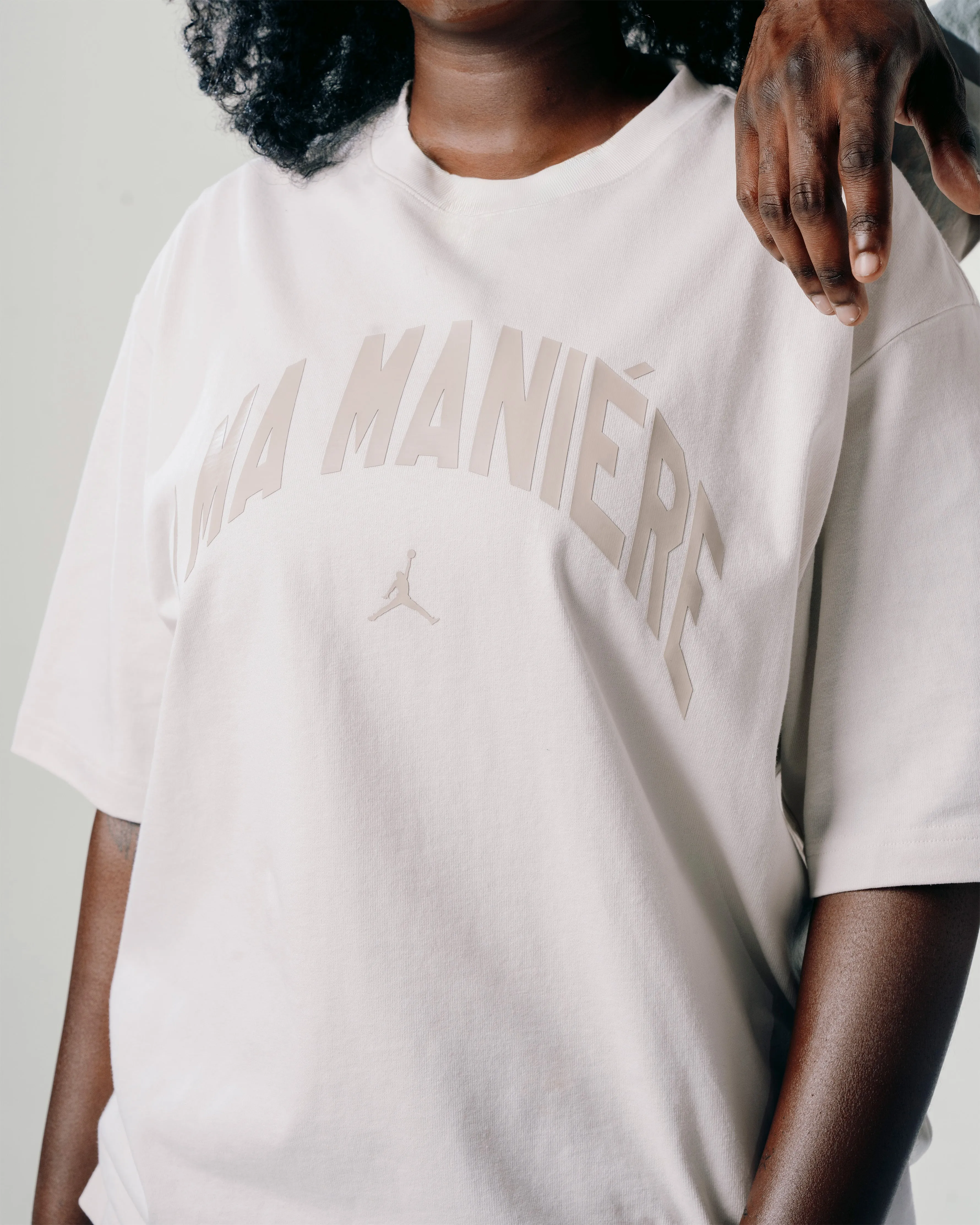 Ein A MA MANIÉRE T-Shirt