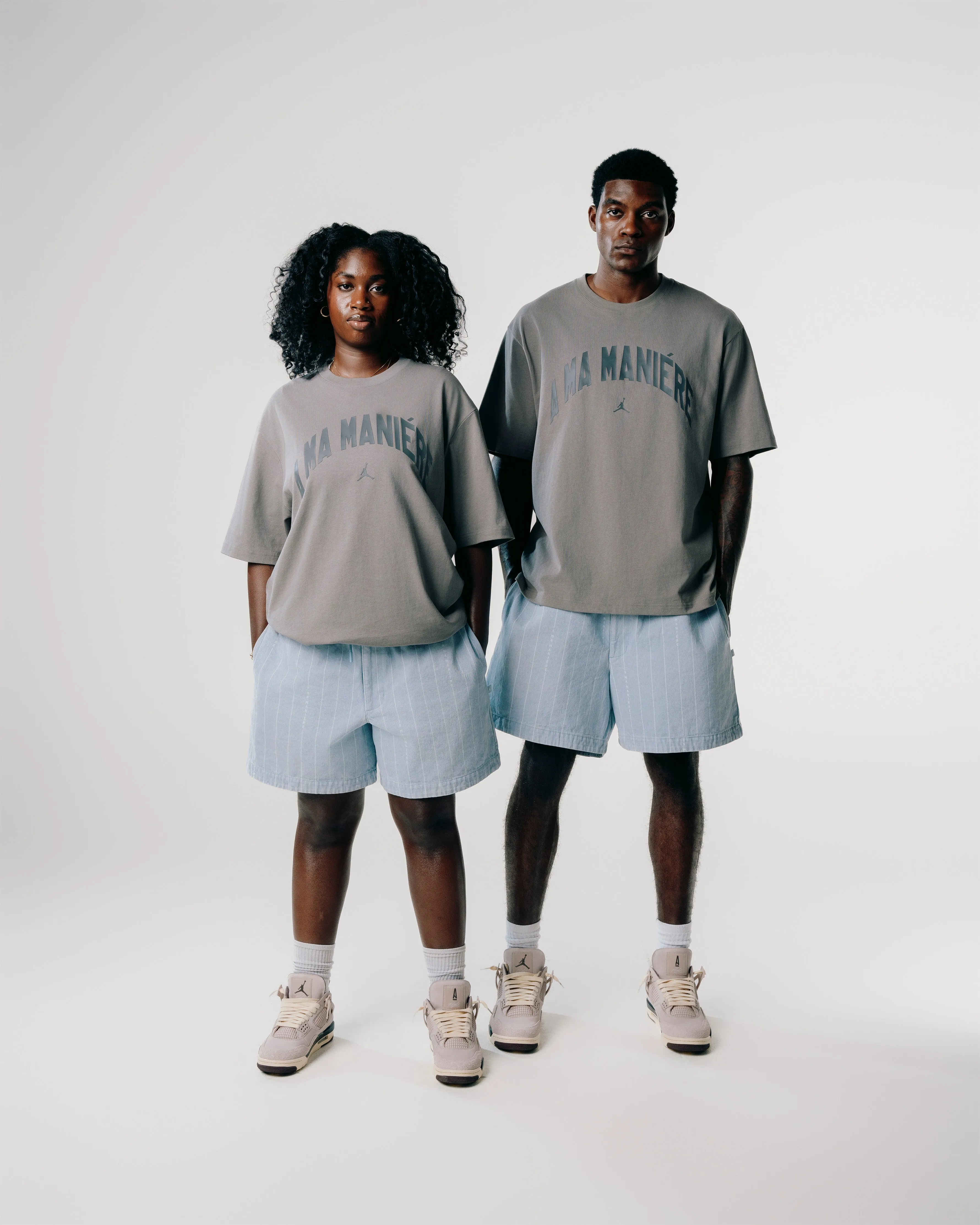 Ein A MA MANIÉRE T-Shirt