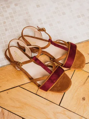 Alpilles Vegane Wildleder Flache Sandalen | Haselnuss & Ziegelrot