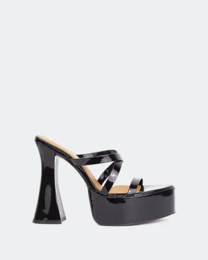 Attitude Lackleder in Schwarz