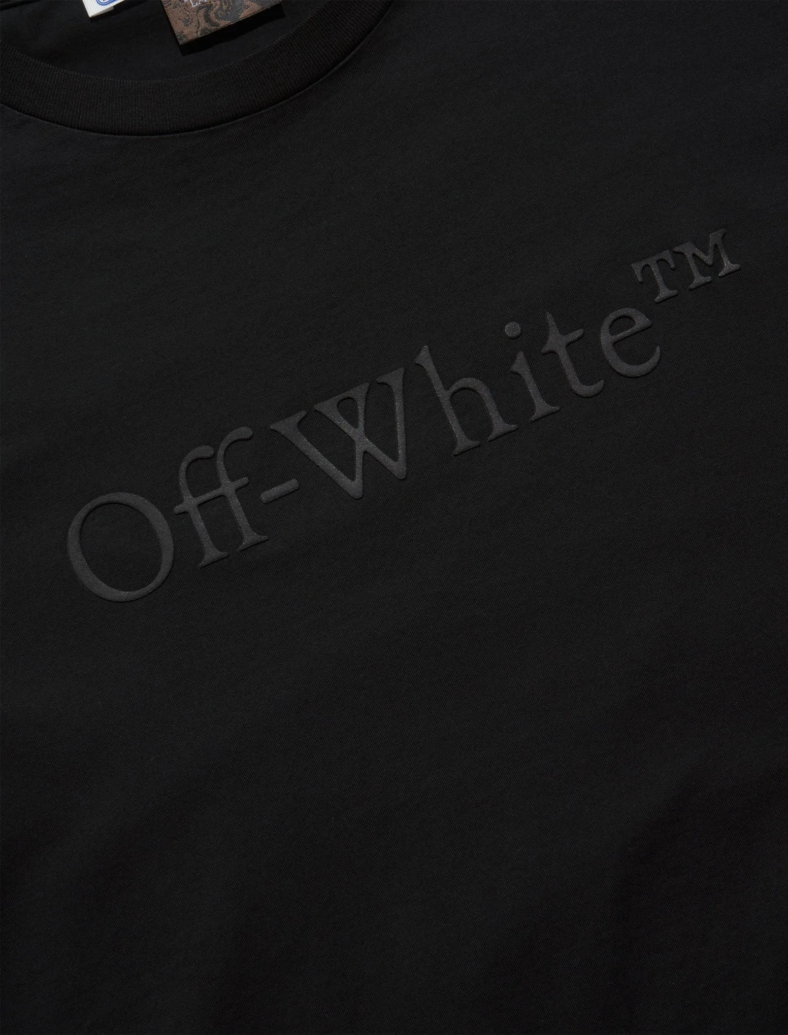 BOOKISH LAUND KURZARMBER T-SHIRT