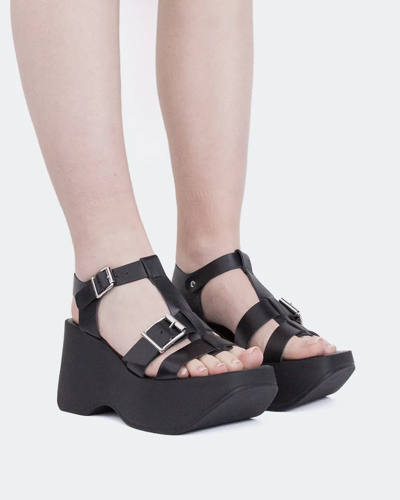 Brinkly Schwarzes Leder