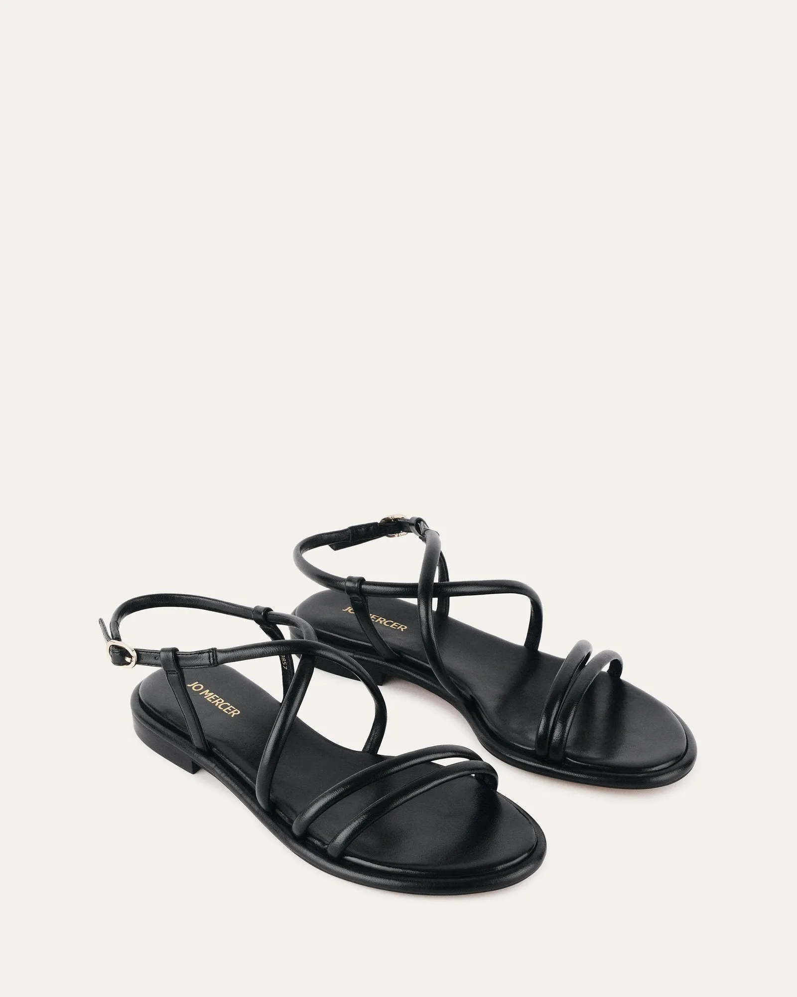 CATALINA FLACHE SANDALEN AUS SCHWARZEM LEDER