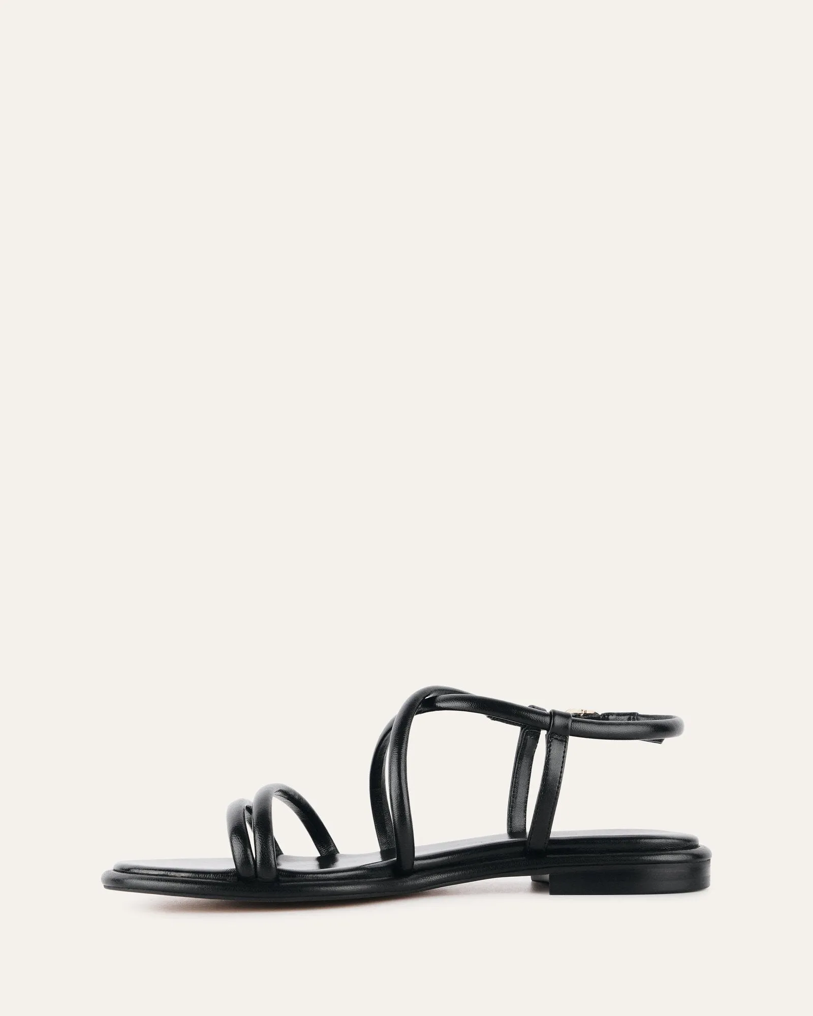 CATALINA FLACHE SANDALEN AUS SCHWARZEM LEDER