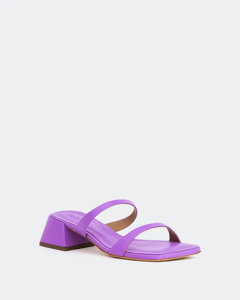 Zentrum, Lila Leder/Violettes Leder