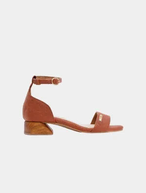 Chicago Piñatex® Vegan Leder Knöchelriemen Pumps | Canela