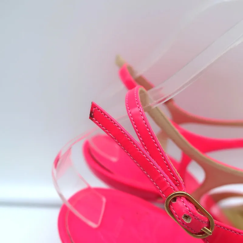 Christian Louboutin Noeudette Sandalen Neon Pink Lackleder Größe 36.5