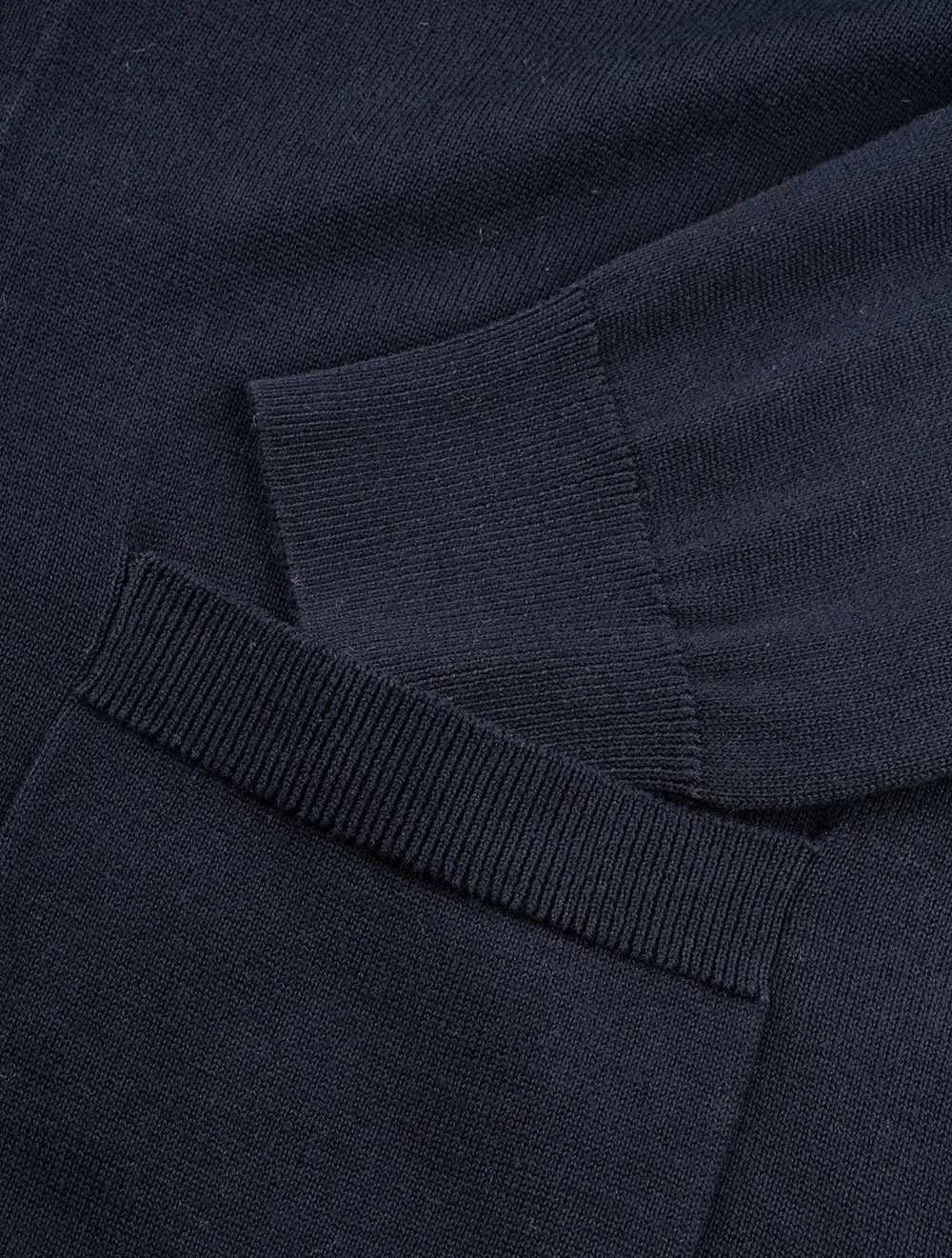 Klassischer Baumwoll-V-Ausschnitt-Cardigan Abendblau