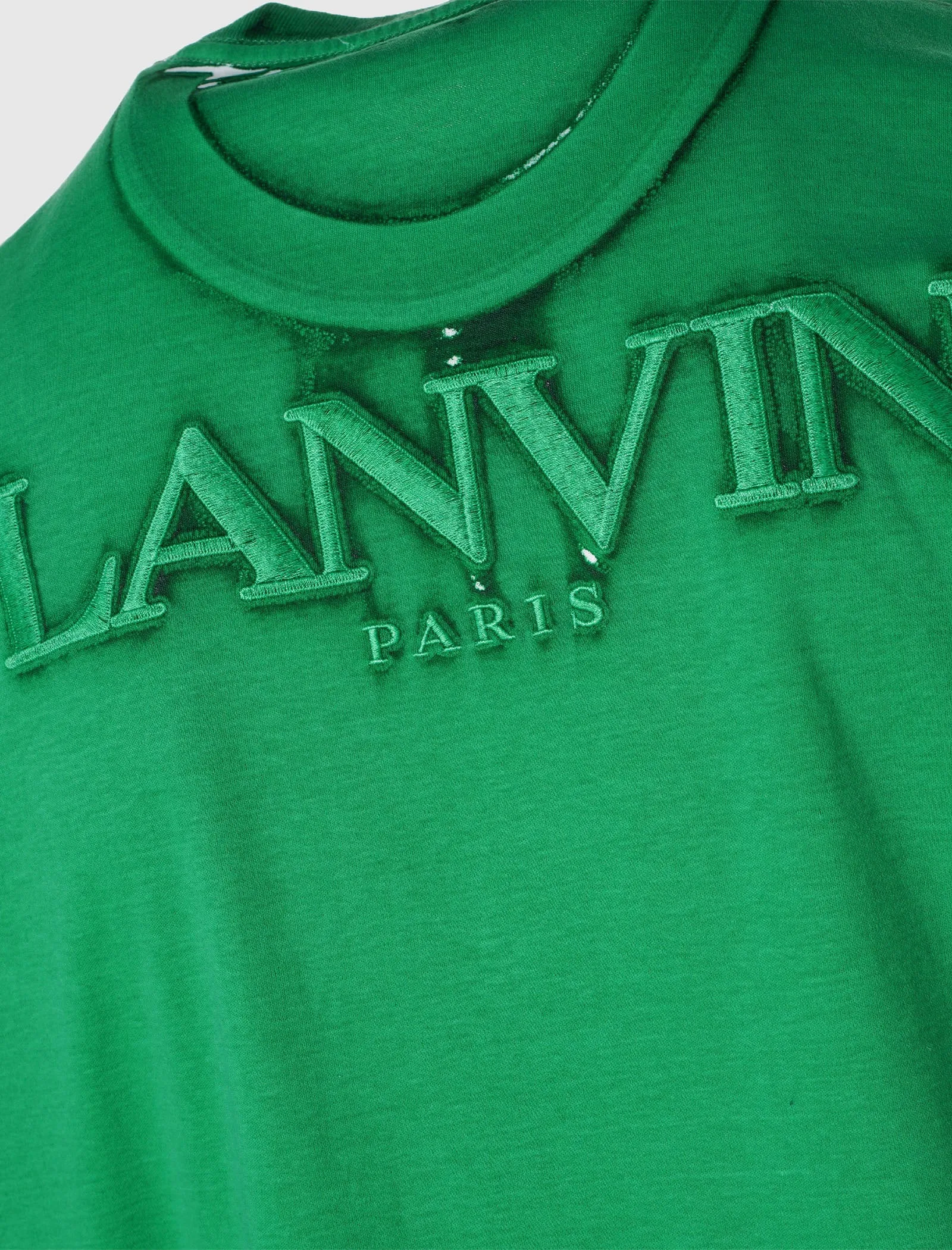 KLASSISCHES T-SHIRT