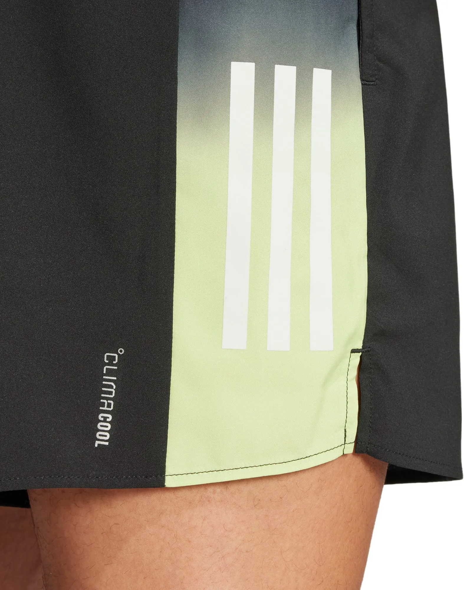 Bekleidung Adidas Herren adidas Own The Run Farbblock 7 Zoll Herren Laufshorts - Schwarz