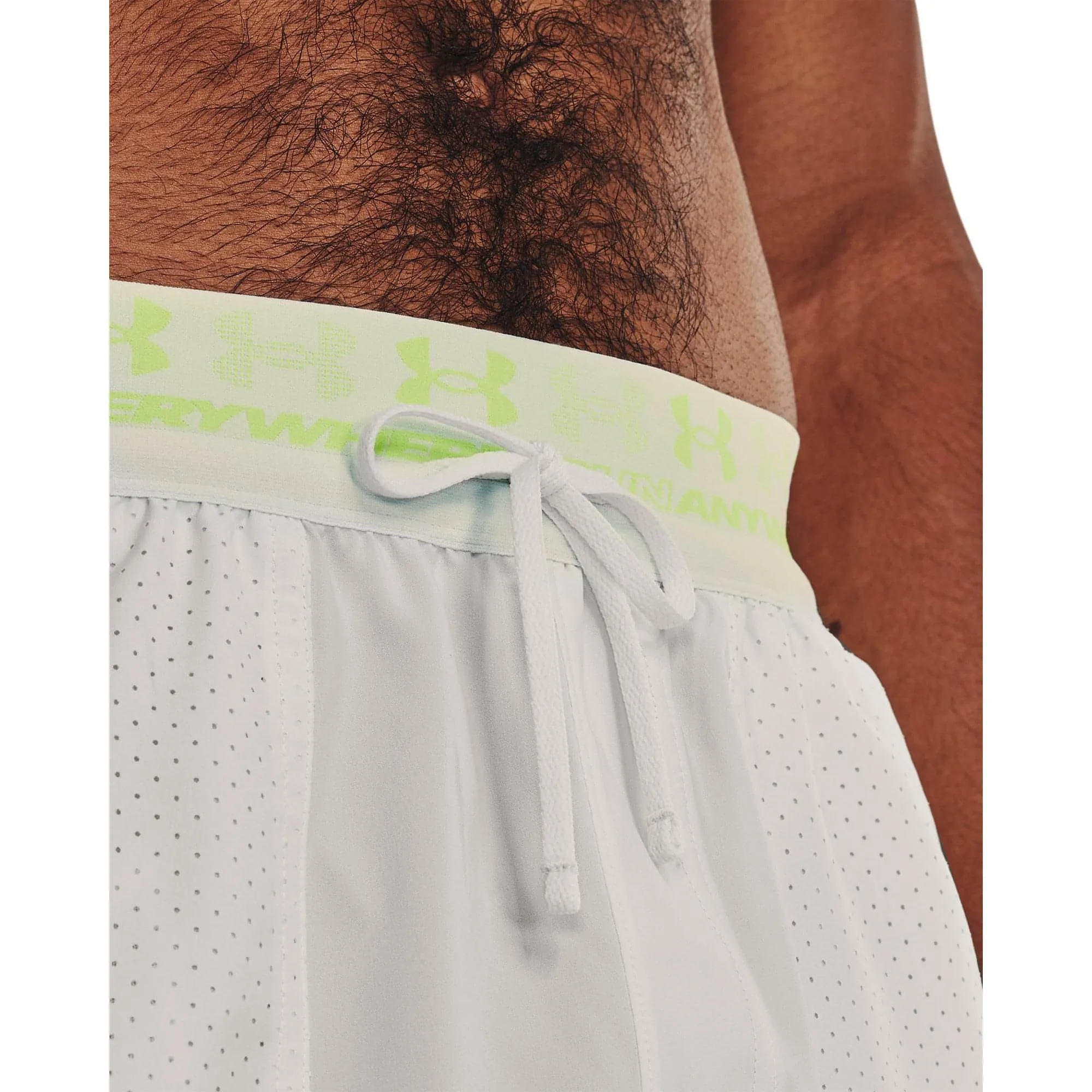 Bekleidung Under Armour Herren Under Armour Run Anywhere Herren Laufshorts - Grau