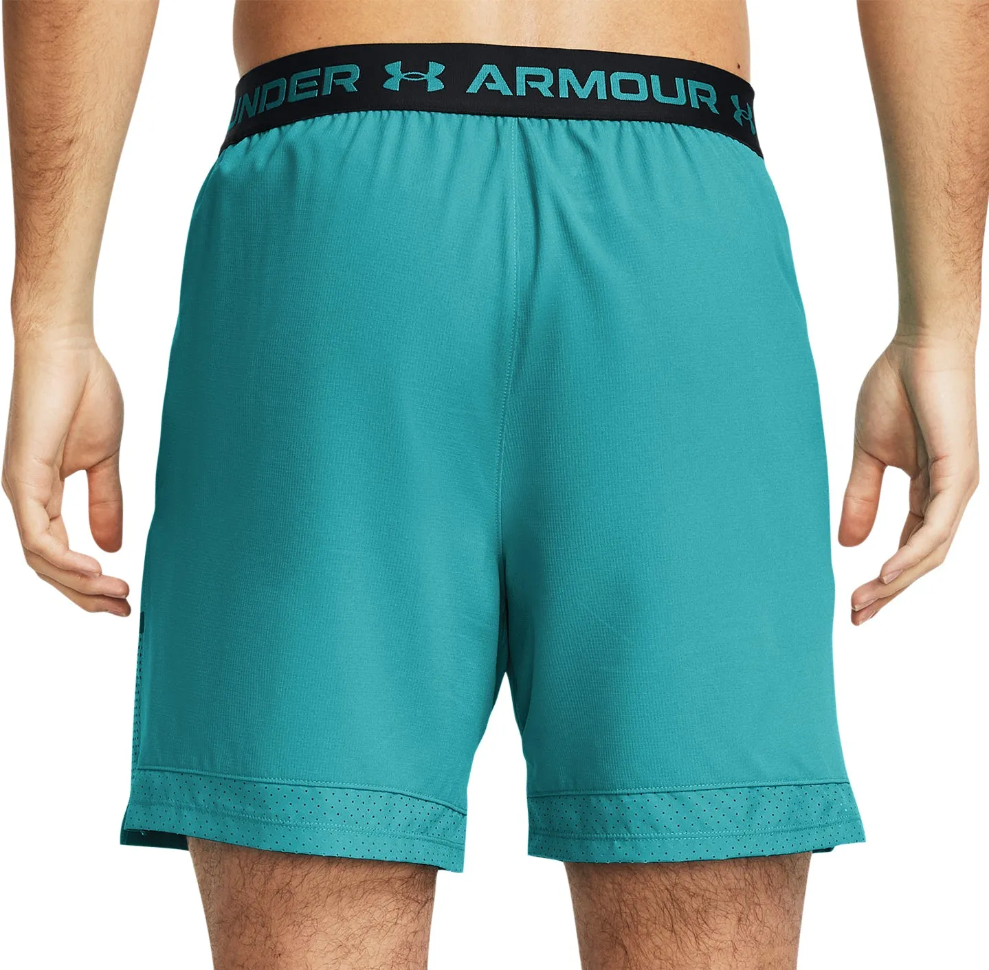 Bekleidung Under Armour Herren Under Armour Vanish Woven 6 Zoll Trainingsshorts - Grün