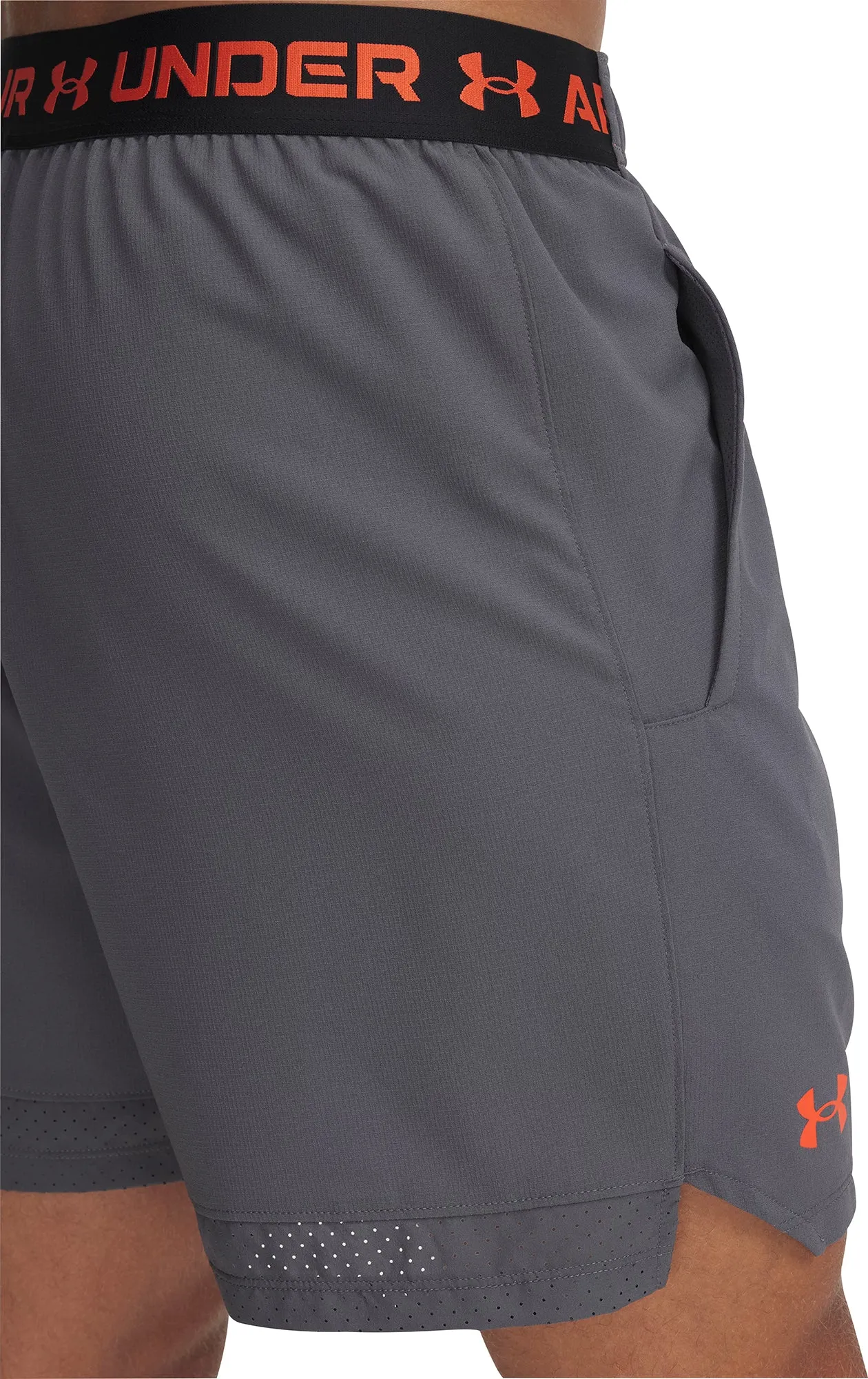 Bekleidung Under Armour Herren Under Armour Vanish Woven 6 Zoll Herren Trainingsshorts - Grau