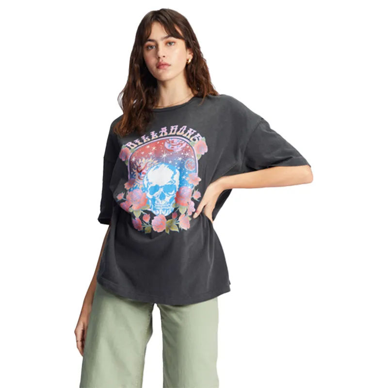 Cosmic Garden Übergroßes Boyfriend-T-Shirt