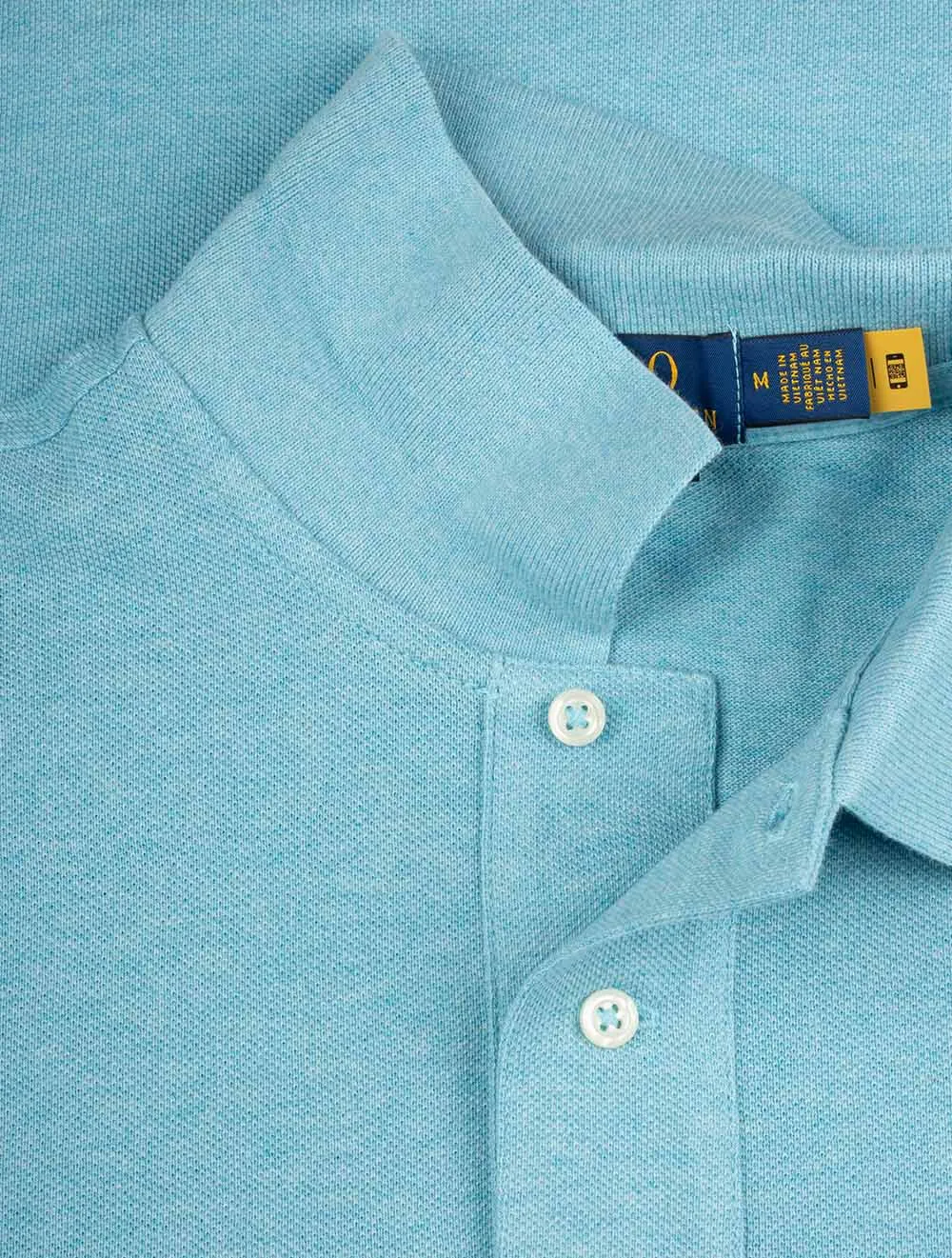 Maßgeschneidertes schlankes Mesh-Polohemd in Türkis