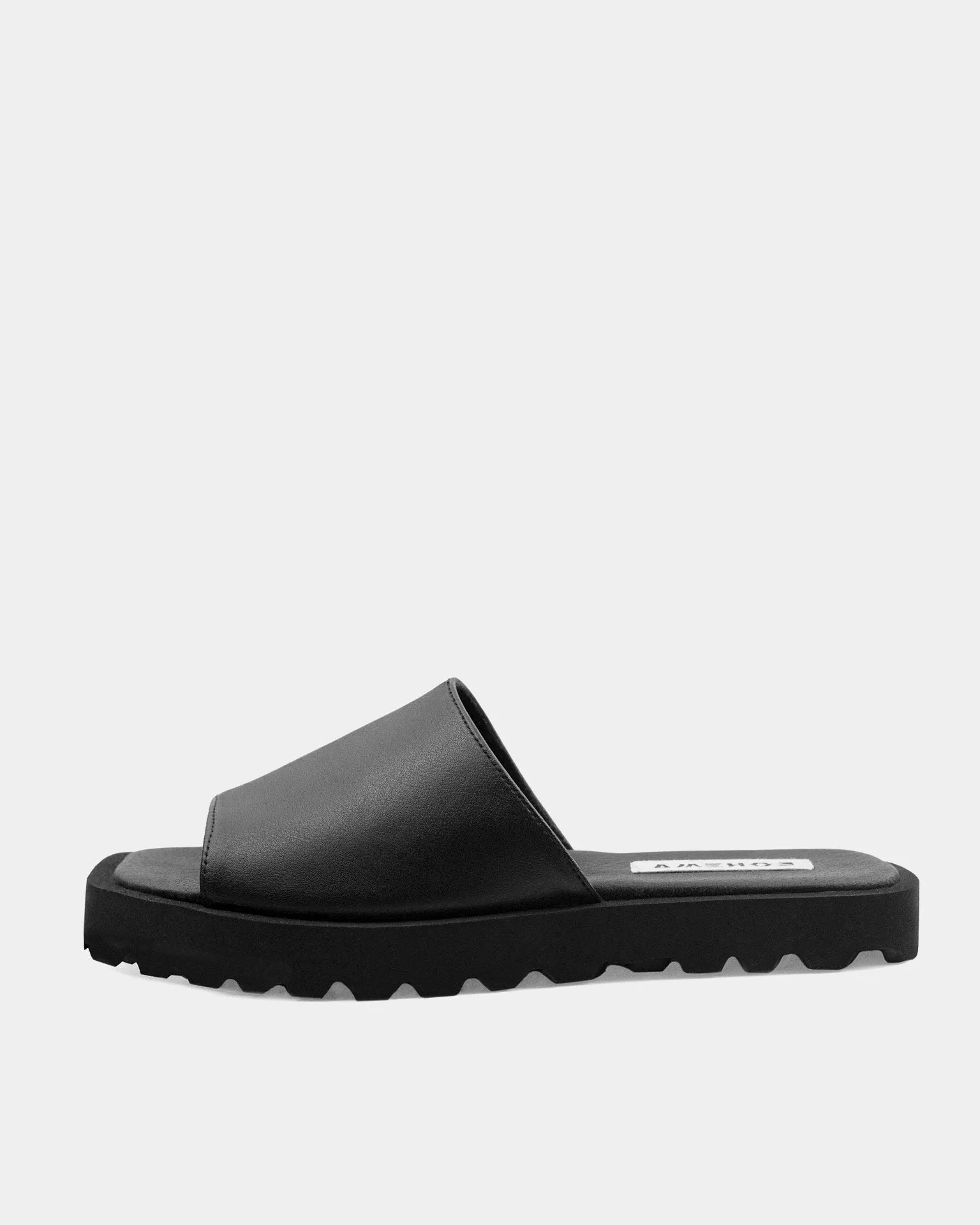 Desserto® Kaktus-Leder Vegane Flache Slides | Schwarz