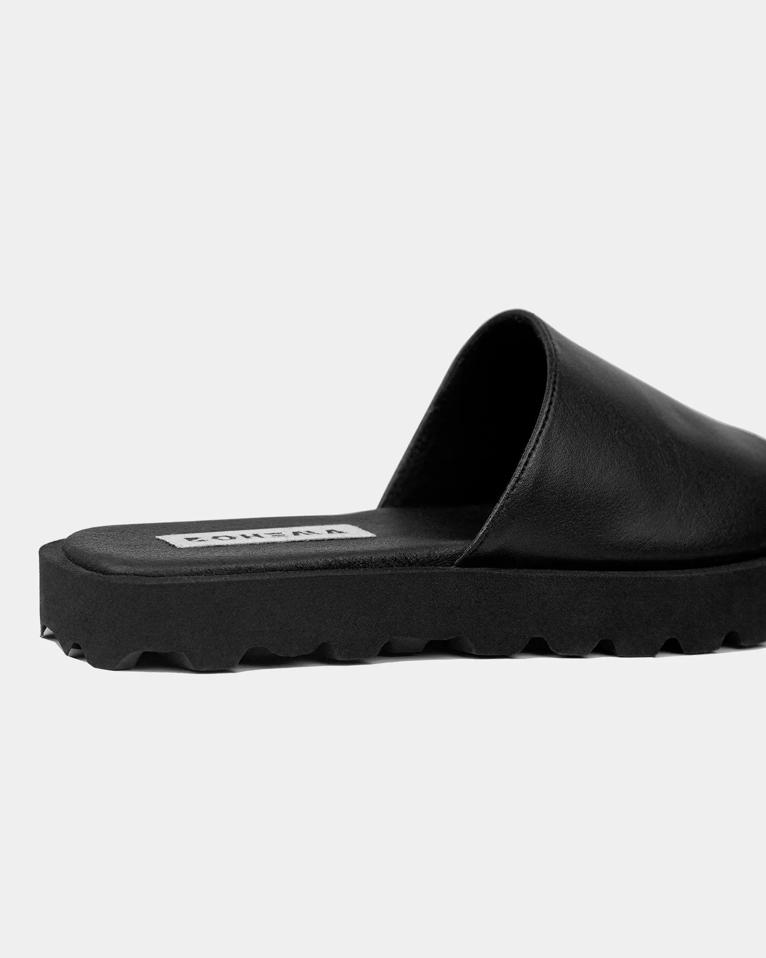Desserto® Kaktus-Leder Vegane Flache Slides | Schwarz