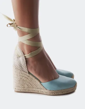 Elvira Blau Leder