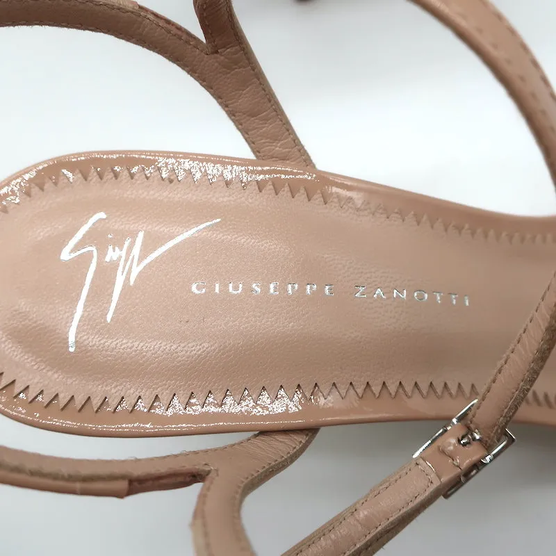 Giuseppe Zanotti Sandalen mit Kristallverzierungen Ellie Nude Lack Größe 39.5 NEU