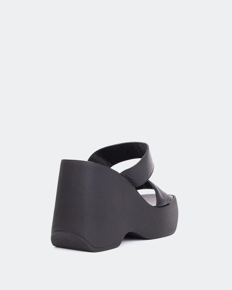 Hadid Schwarzes Leder