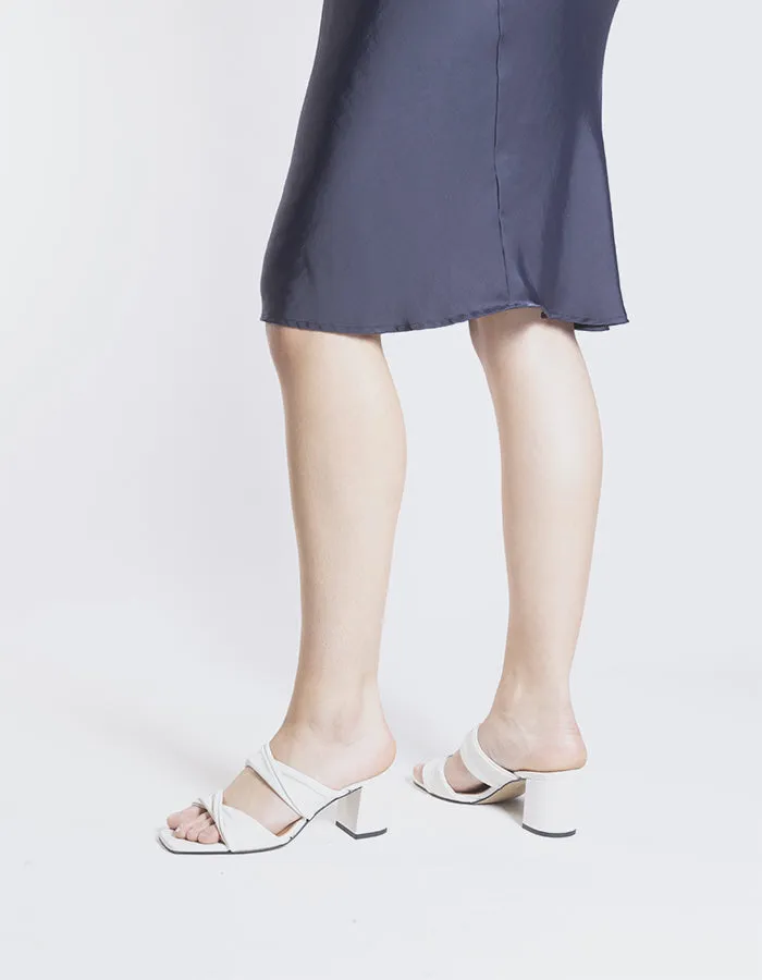 Hester Off-White Leder