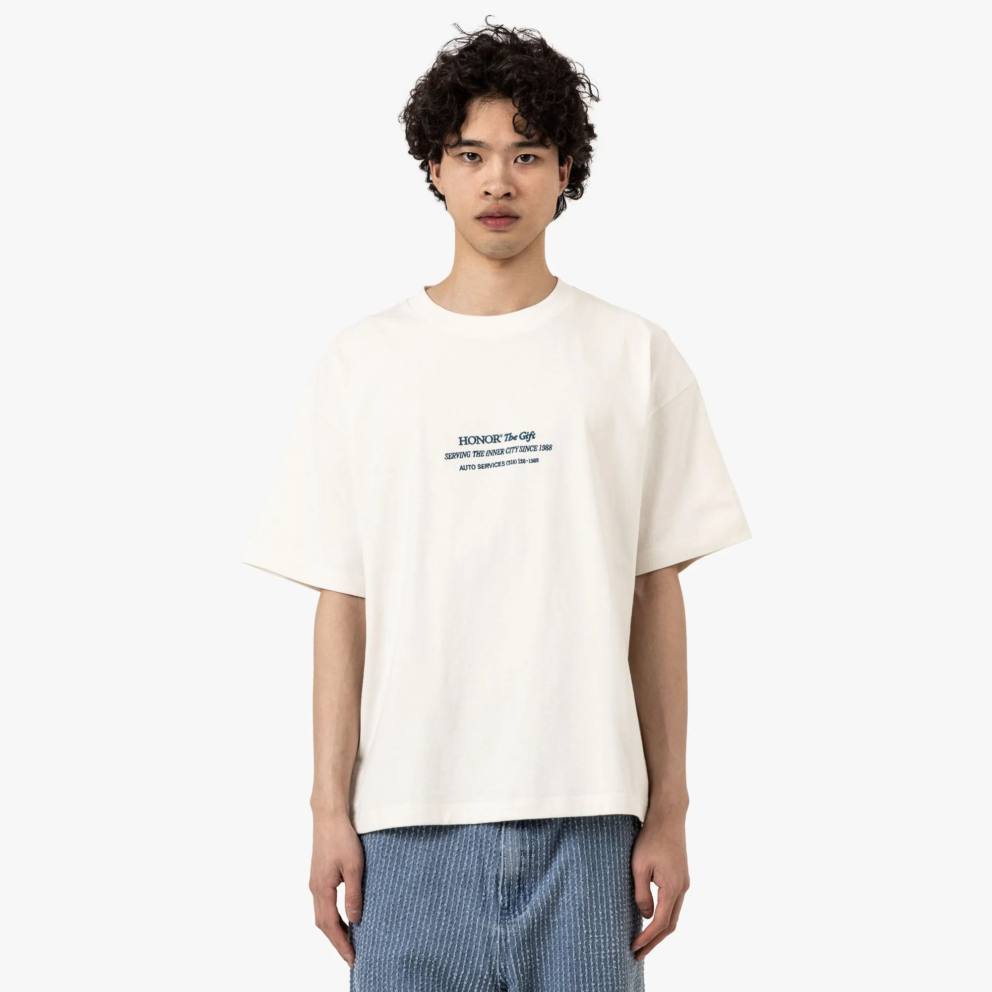 Honor The Gift Community T-Shirt / Weiß