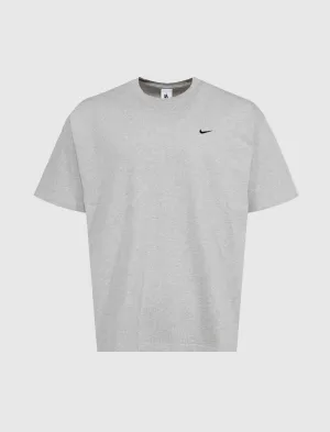 KIM JONES ÜBERGROSSES T-SHIRT IN GRAU