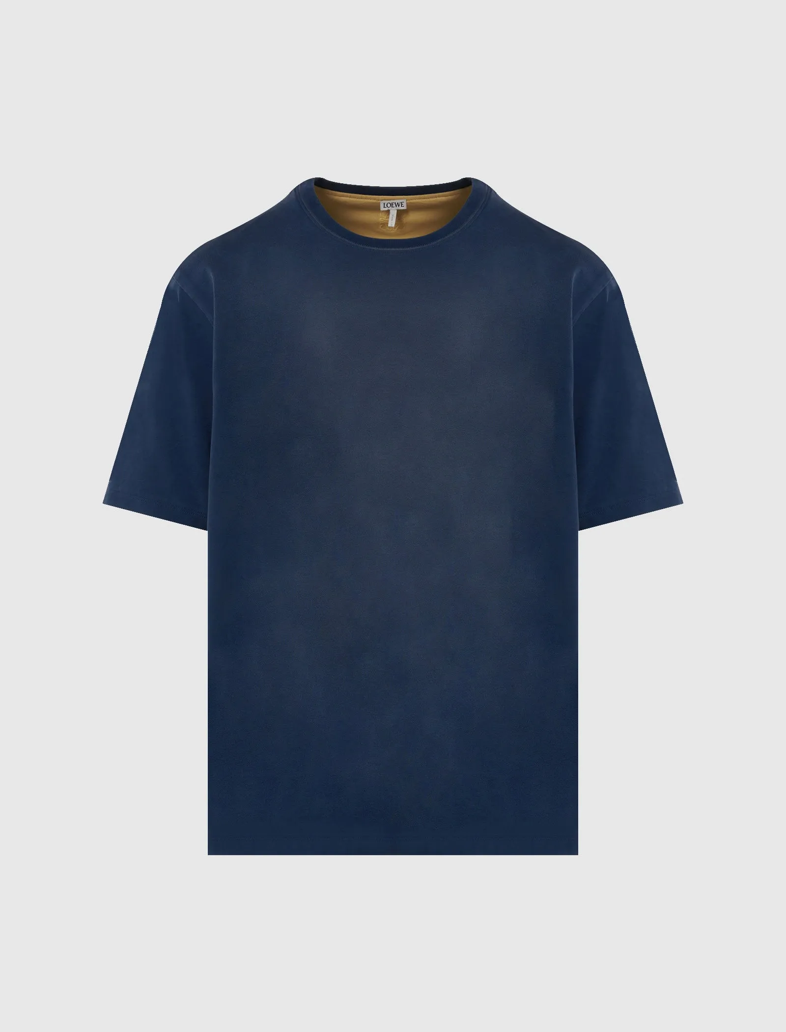 LOCKER SITZENDES T-SHIRT