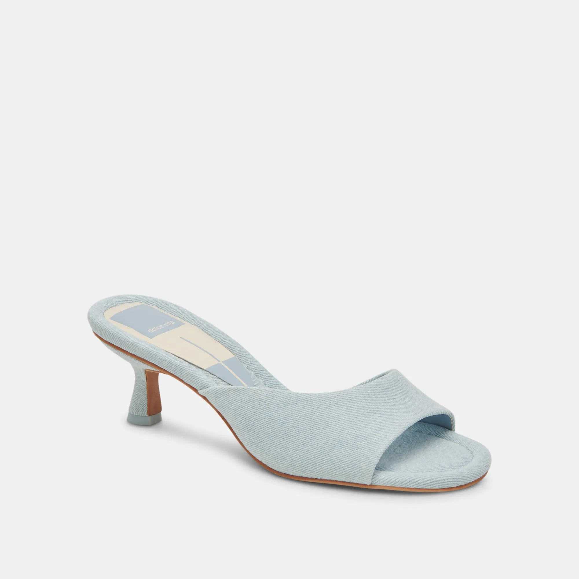 MACOY ABSÄTZE HELLBLAUE JEANS