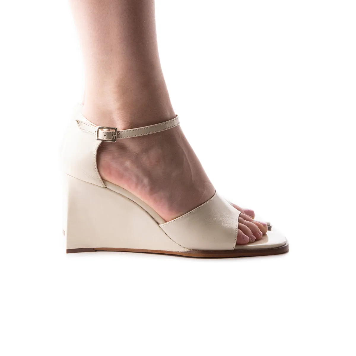 Mariposa Off White Leder
