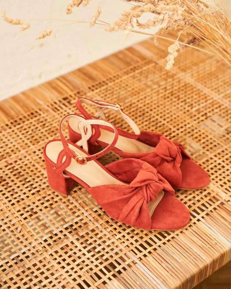 Marquise Vegane Wildleder-Pumps | Koralle