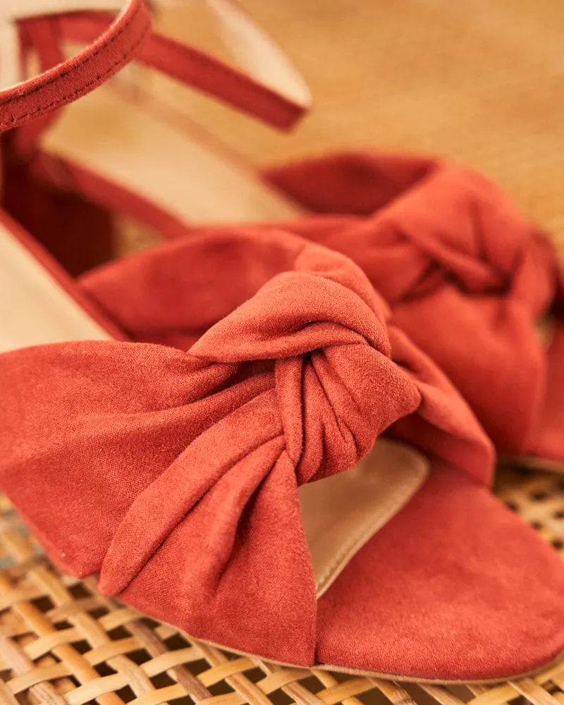 Marquise Vegane Wildleder-Pumps | Koralle