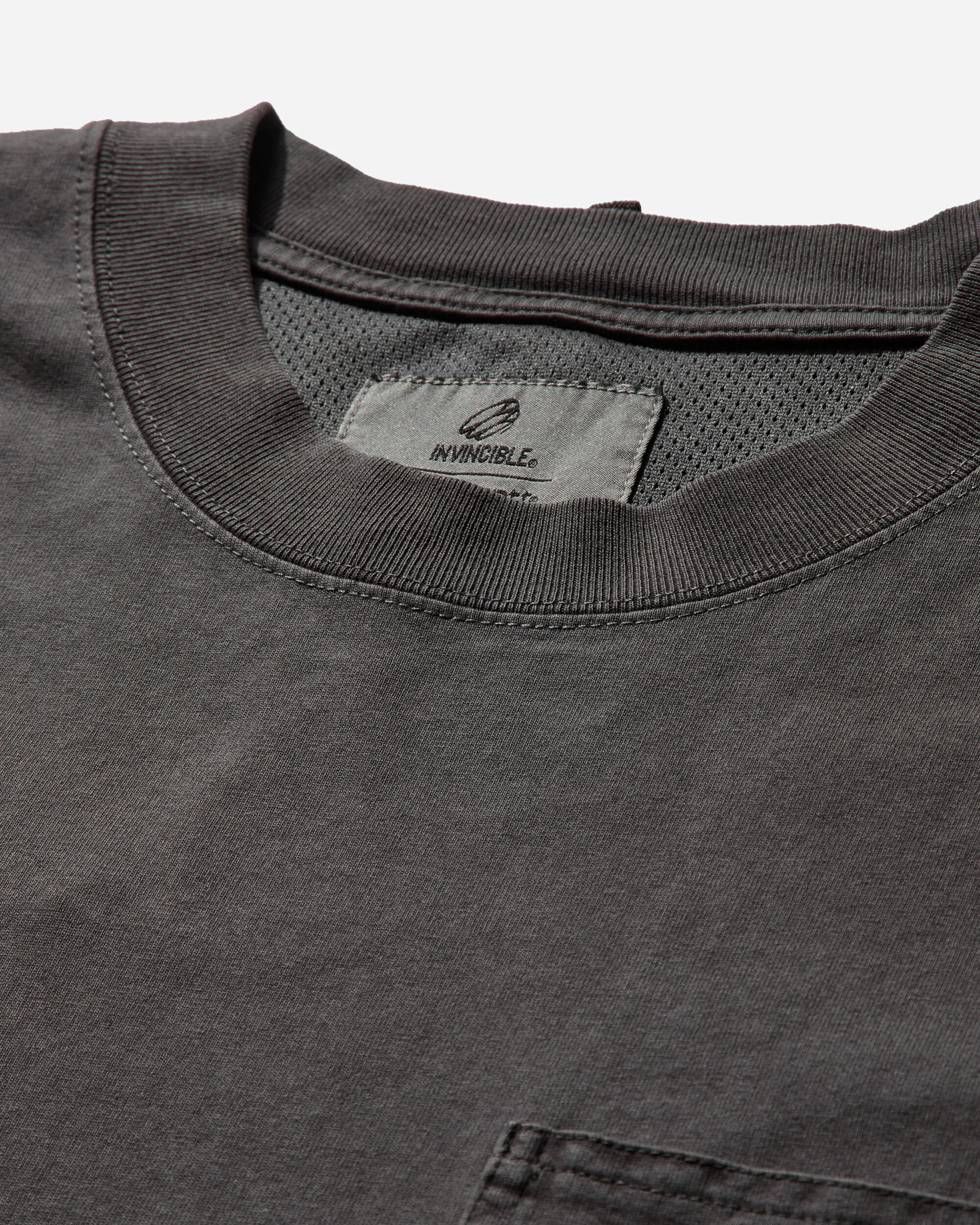 Herren INVINCIBLE Pigmentgefärbtes T-Shirt Ruß