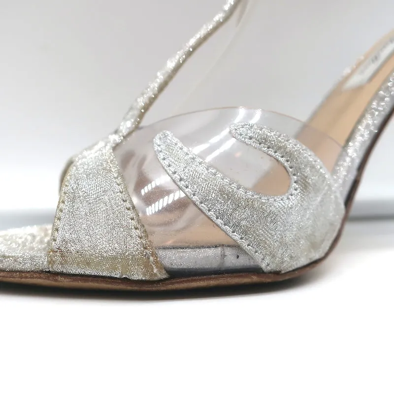 Monique Lhuillier T-Riemen Sandalen aus PVC & Silber Glitzer Größe 36 mit offener Spitze und Absatz