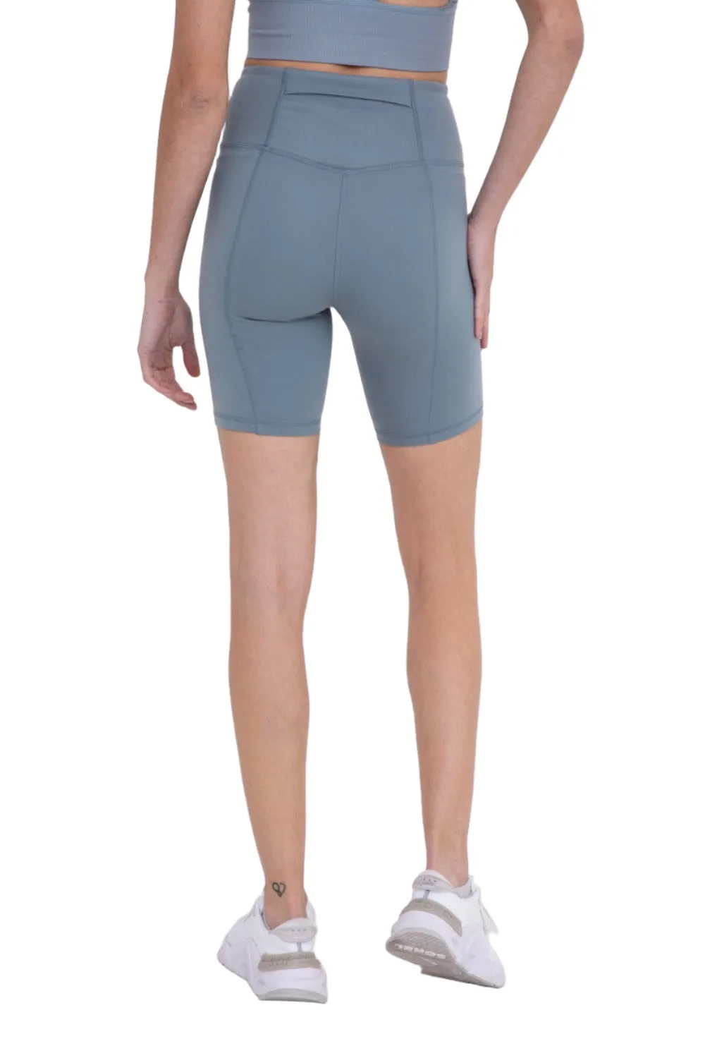 Mono B Rückentaschen-Sweetheart-Hochtaillierte Biker-Shorts APH-A047 und Plus
