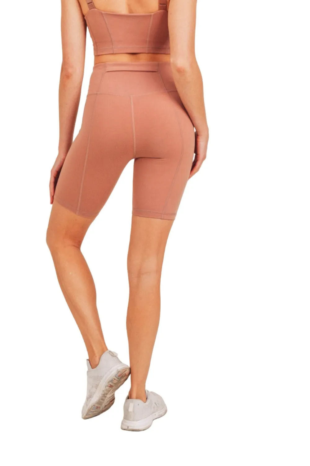 Mono B Rückentaschen-Sweetheart-Hochtaillierte Biker-Shorts APH-A047 und Plus