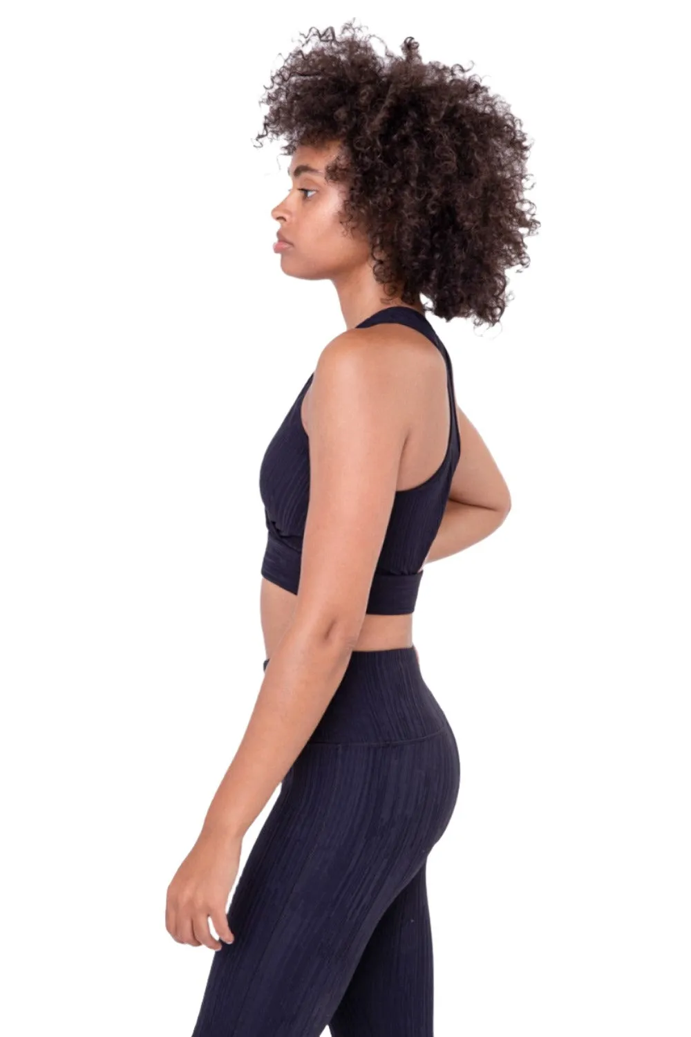 Mono B Texturierte Linien Jacquard TACTEL® Sport-BH AT8089