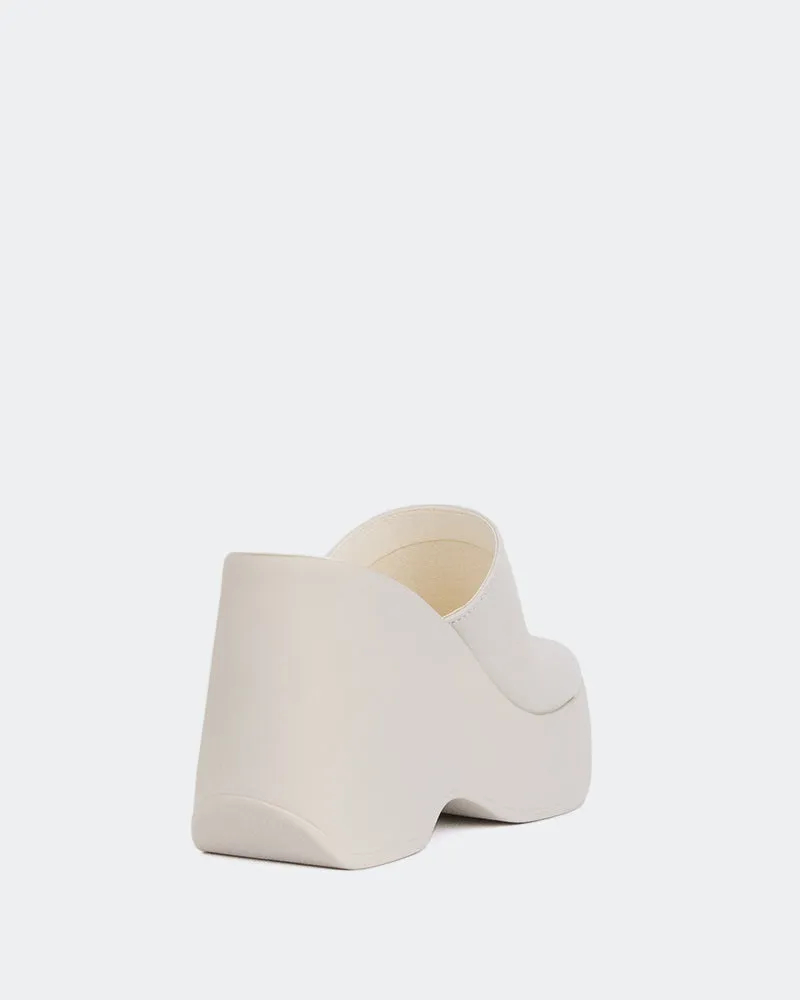 Moos Off-White Leder