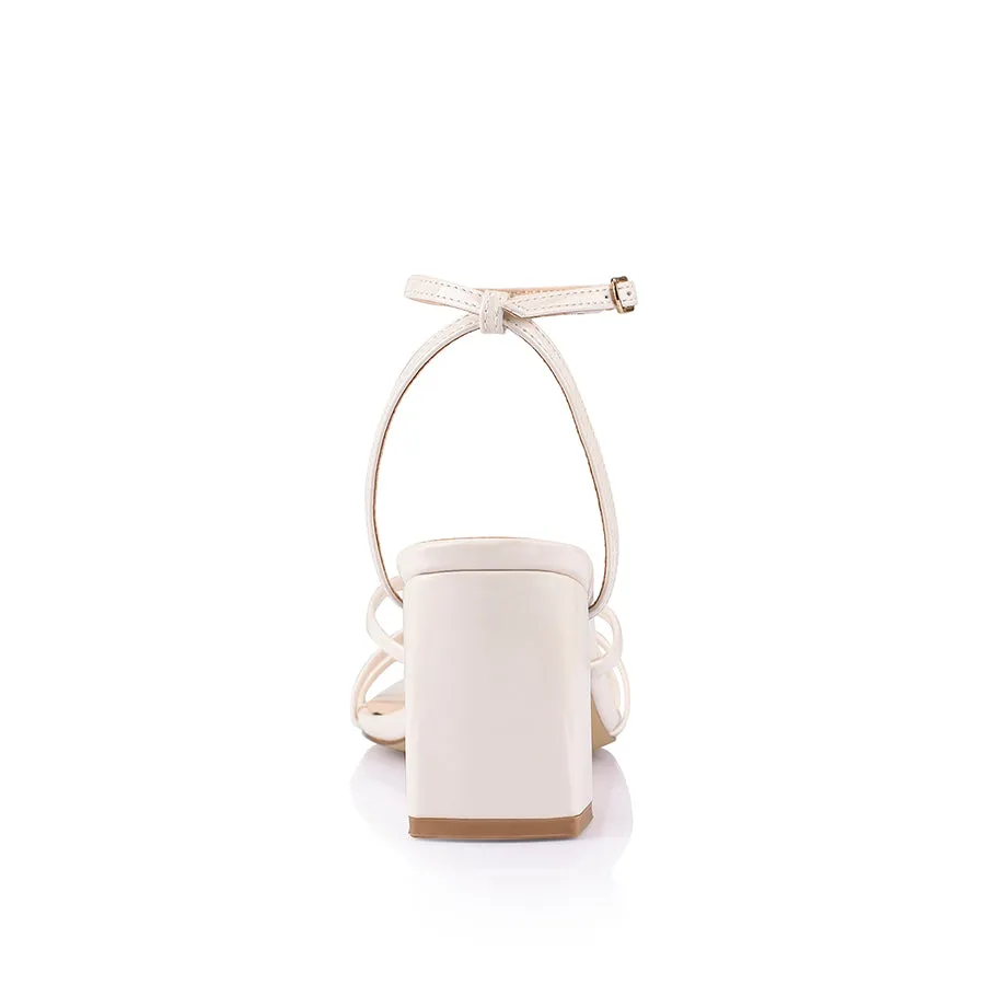 Nakita Block Absatz Sandalen - Knochen Glanz