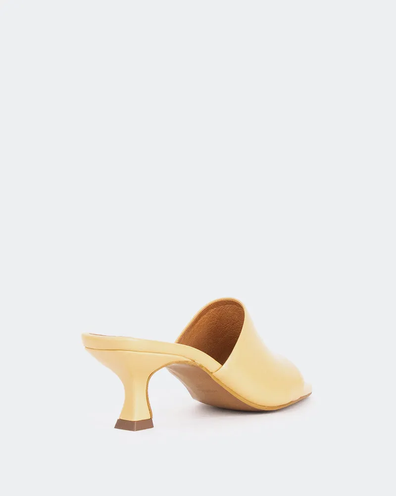 Neptun Kamel Leder/Cuir Châmeau