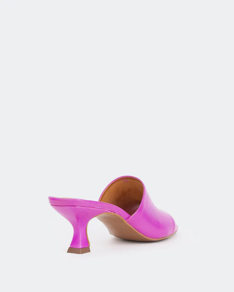 Neptun Lila Leder/Violettes Leder