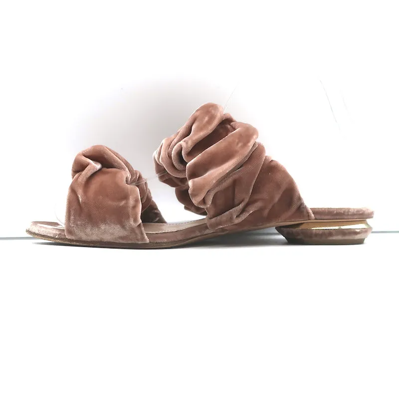 Nicholas Kirkwood Courtney Rüschen Velours Flache Riemchensandalen in Blush Größe 38