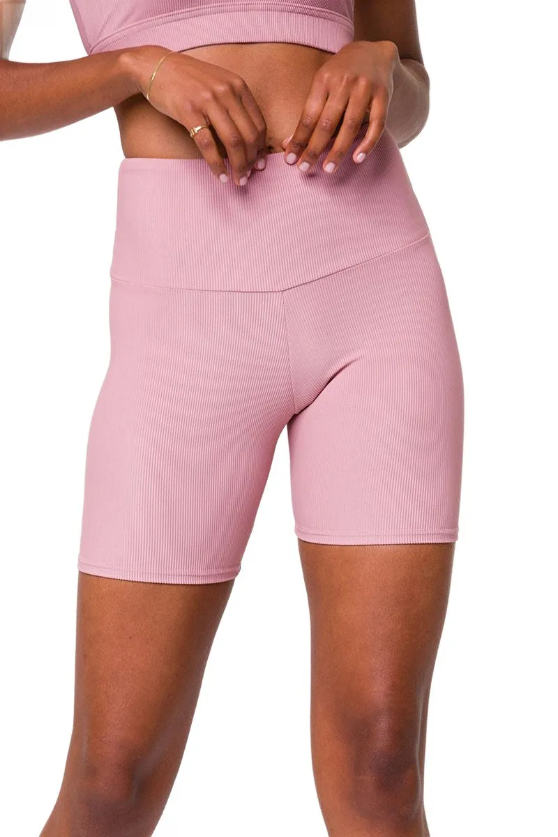 Onzie High-Rise Mini-Biker-Shorts 2262 mit Rippenstruktur