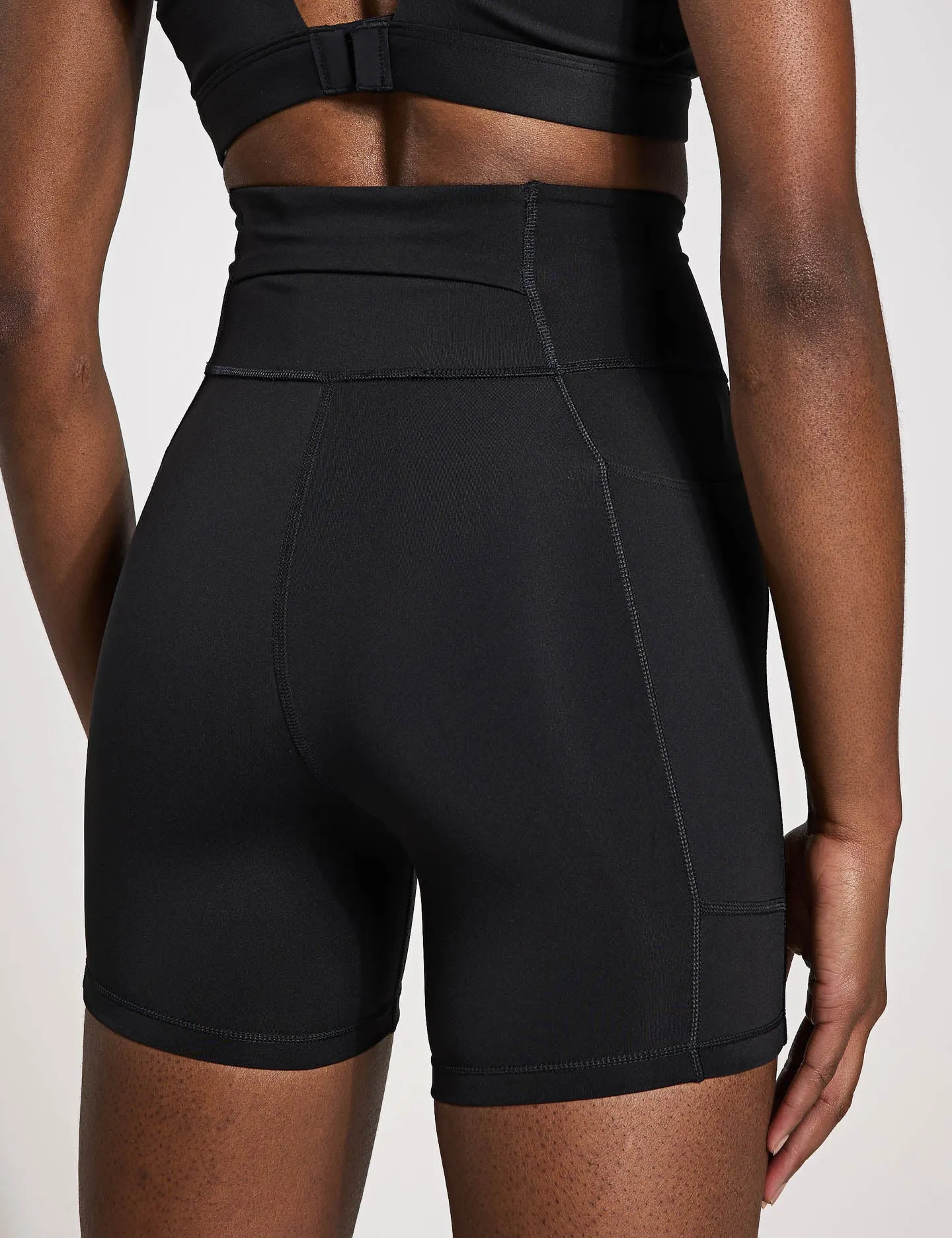 Own the Run Short Leggings - Schwarz
