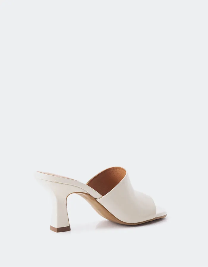 Pinto Off-White Leder