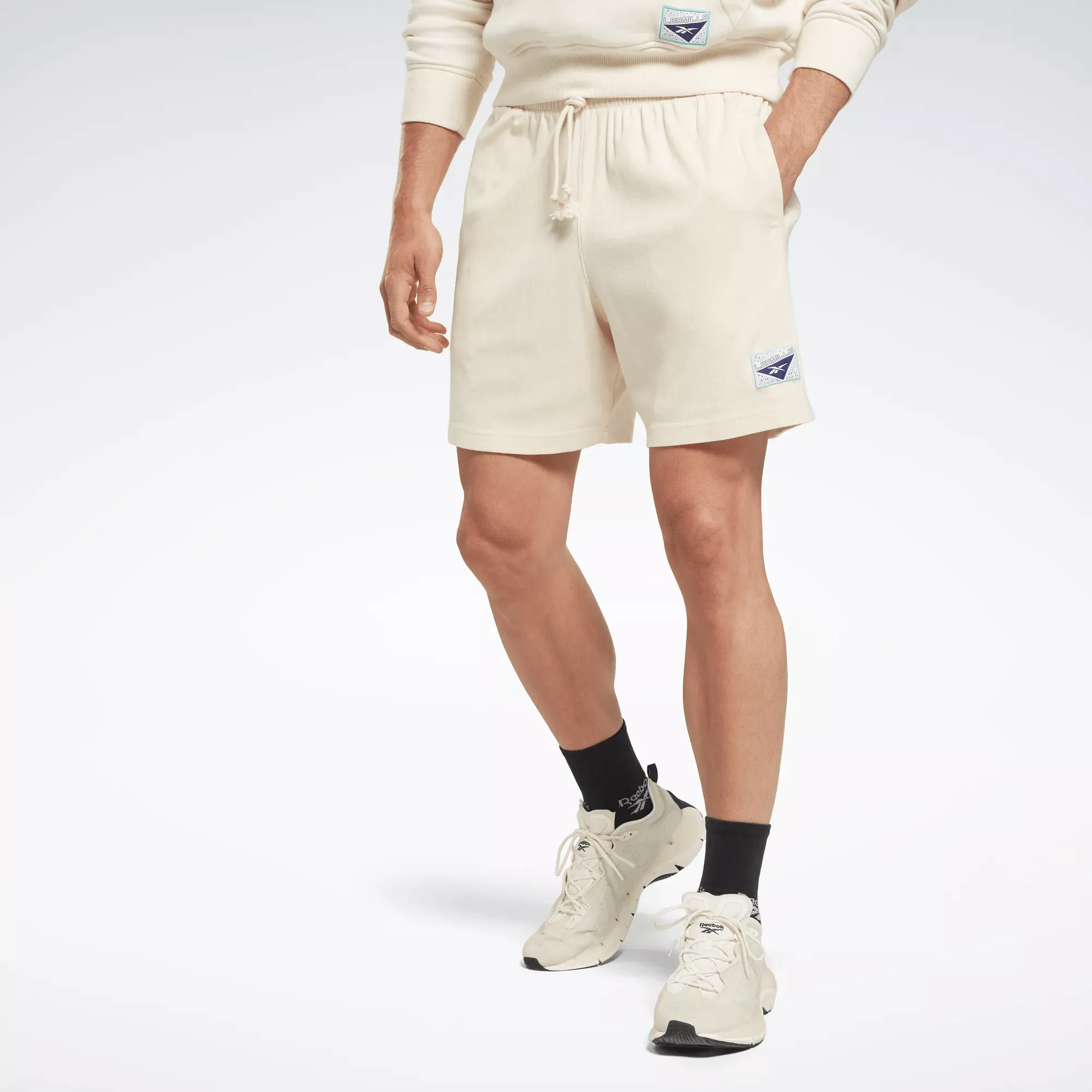 Reebok Herren Les Mills Natural Dye Rippen Shorts in Reebok