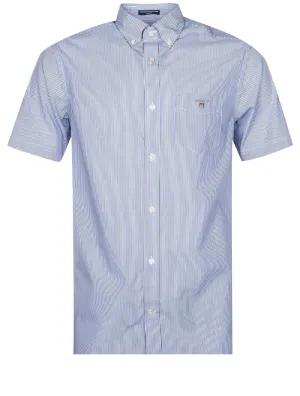 Regular Fit Broadcloth Banker Buttondown Kurzarmhemd College Blau