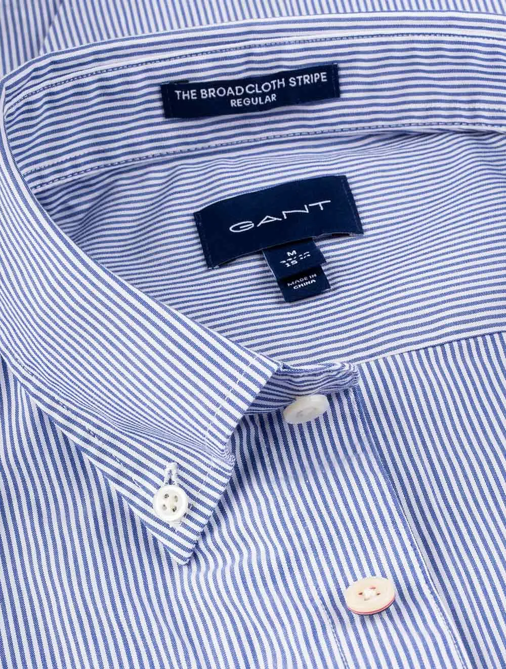 Regular Fit Broadcloth Banker Buttondown Kurzarmhemd College Blau