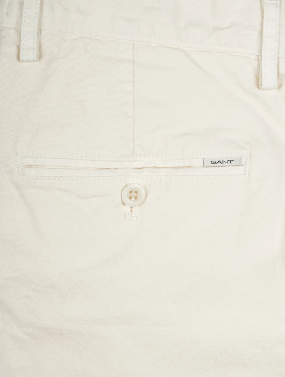 Reguläre Sonnenverblasste Shorts Creme